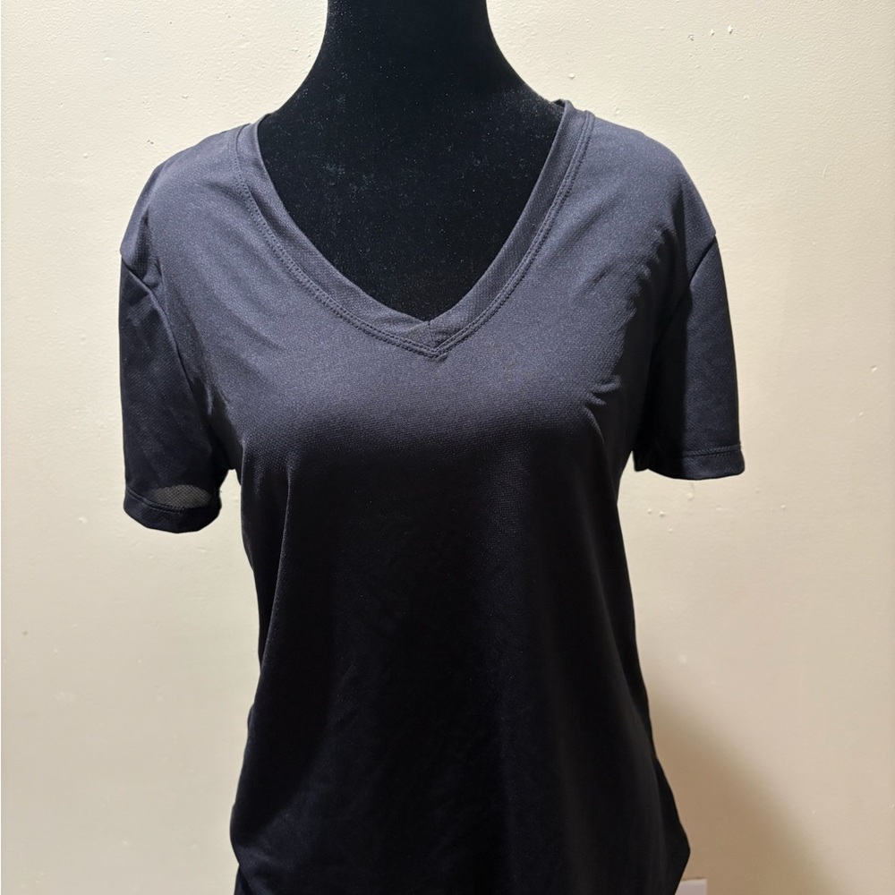 Athletic Works Black V-Neck Short Sleeve Tee